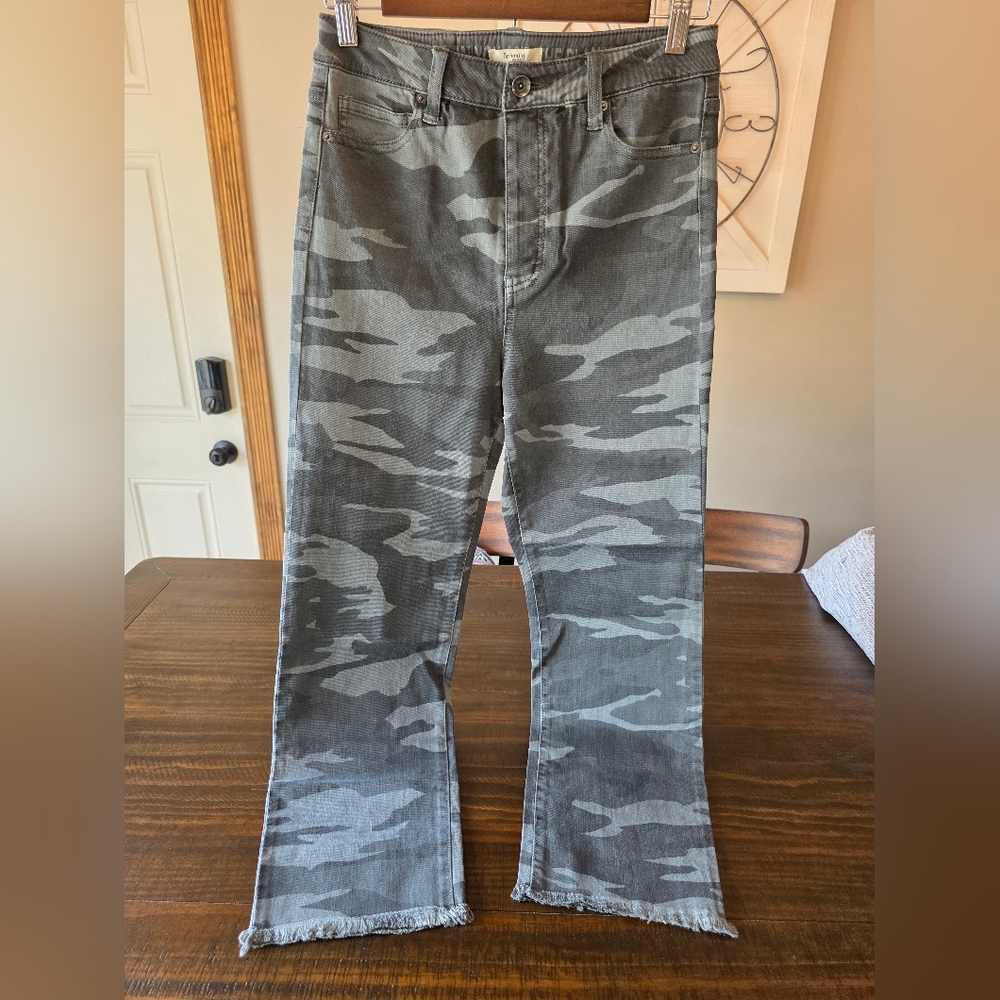 Splendid Eco High Rise Camouflage Pants